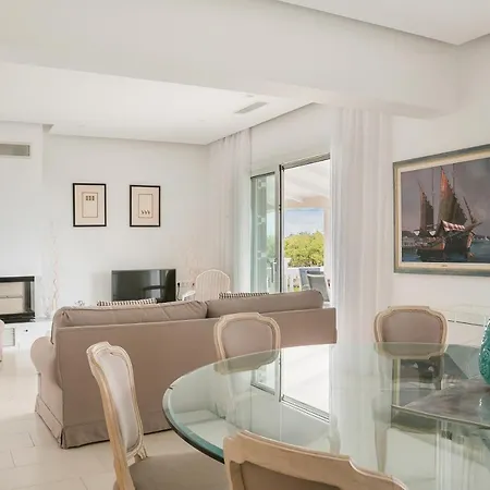 Feinikas Villa