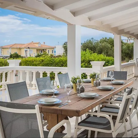 Villa Feinikas