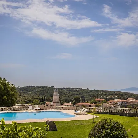 Feinikas Villa *